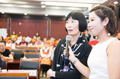 月薪1.8万元 来看看宁波这位金牌月嫂牛在哪?