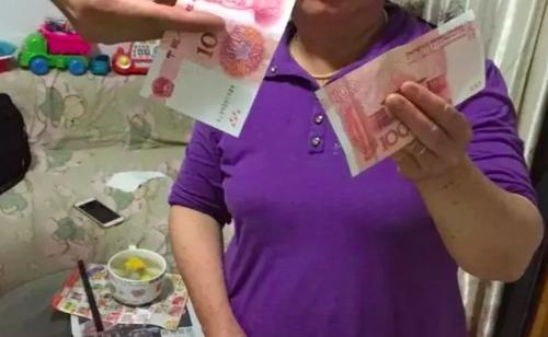 二胎生下女儿后,婆婆要2万才肯帮坐月子,宝妈 我请月嫂吧